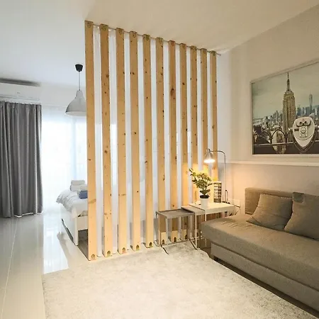 Apartmán Cornelius Pool In Caesar & *
